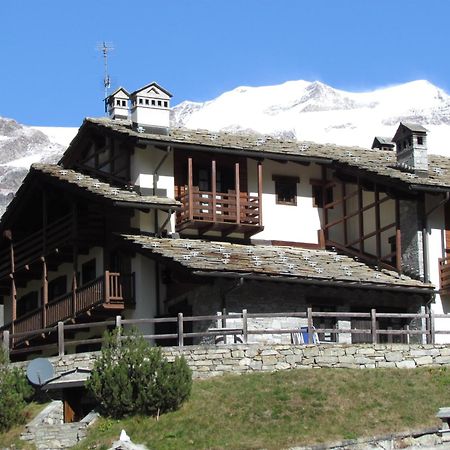 Il Piccolo Residence Gressoney-la-Trinité Esterno foto